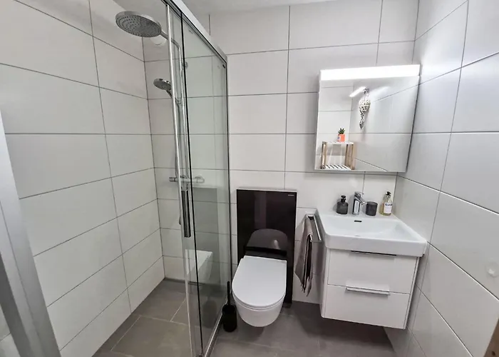 Les Essampilles 25 By Interhome Daire *