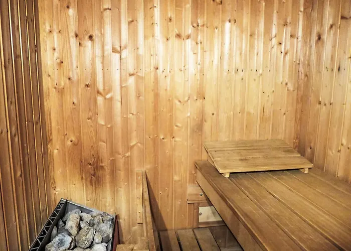 Les Essampilles 25 By Interhome * 克莱恩 蒙塔纳